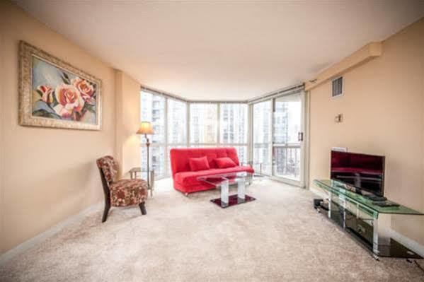 Suite Home Chicago - Eugenie Terrace Two-Bedroom Apartment المظهر الخارجي الصورة