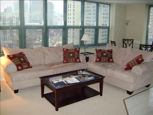 Suite Home Chicago - Eugenie Terrace Two-Bedroom Apartment الغرفة الصورة